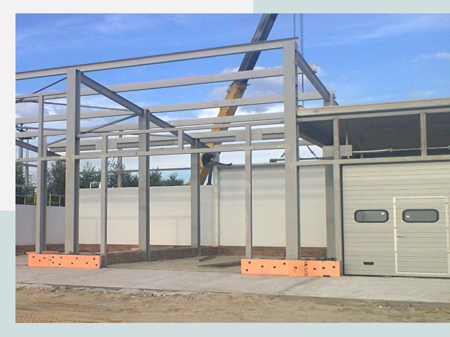 Строительство автосервисов от СтальСтрой-Сгп по цене 614 руб.