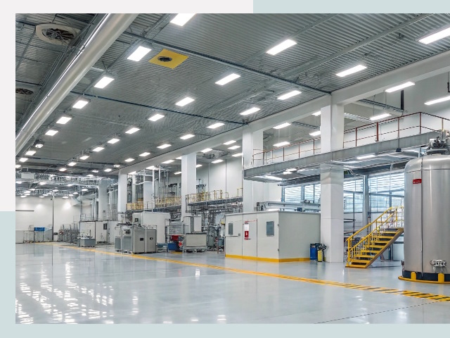 Освещение ангаров в Сергиеве Посаде от 614 руб. - Эффективные решения